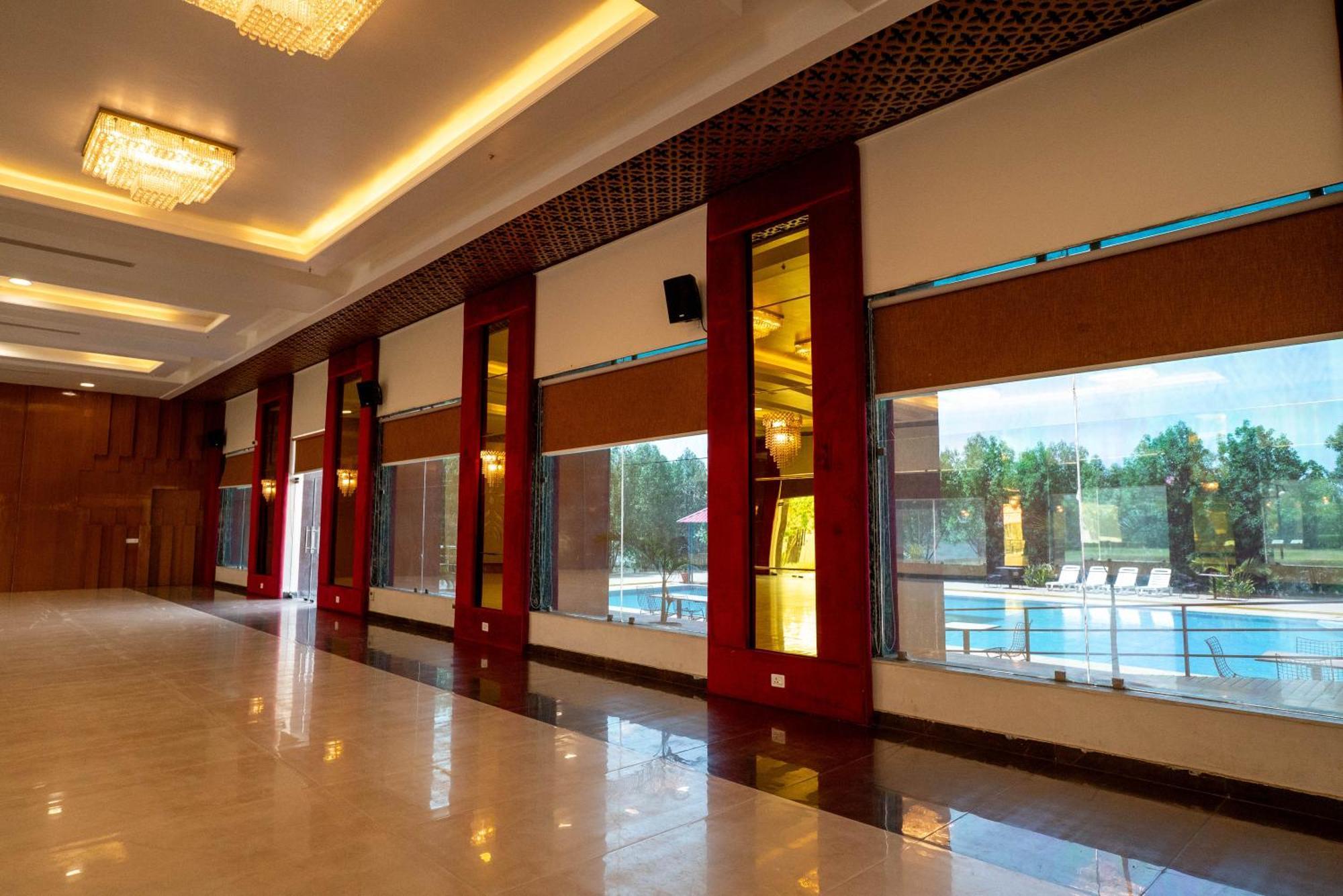 Bamboo Saa Mulberry Resort 布什格尔 外观 照片