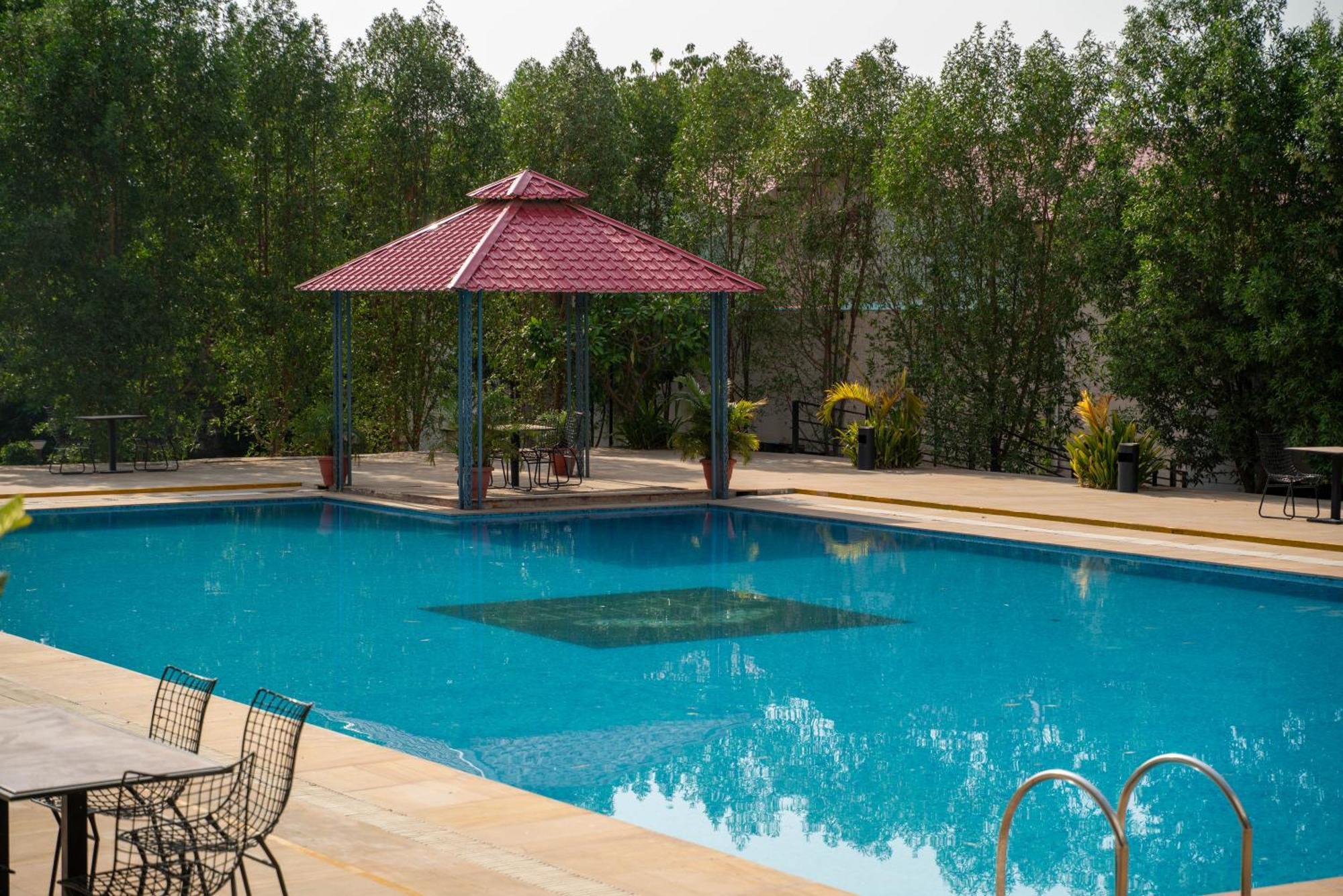 Bamboo Saa Mulberry Resort 布什格尔 外观 照片