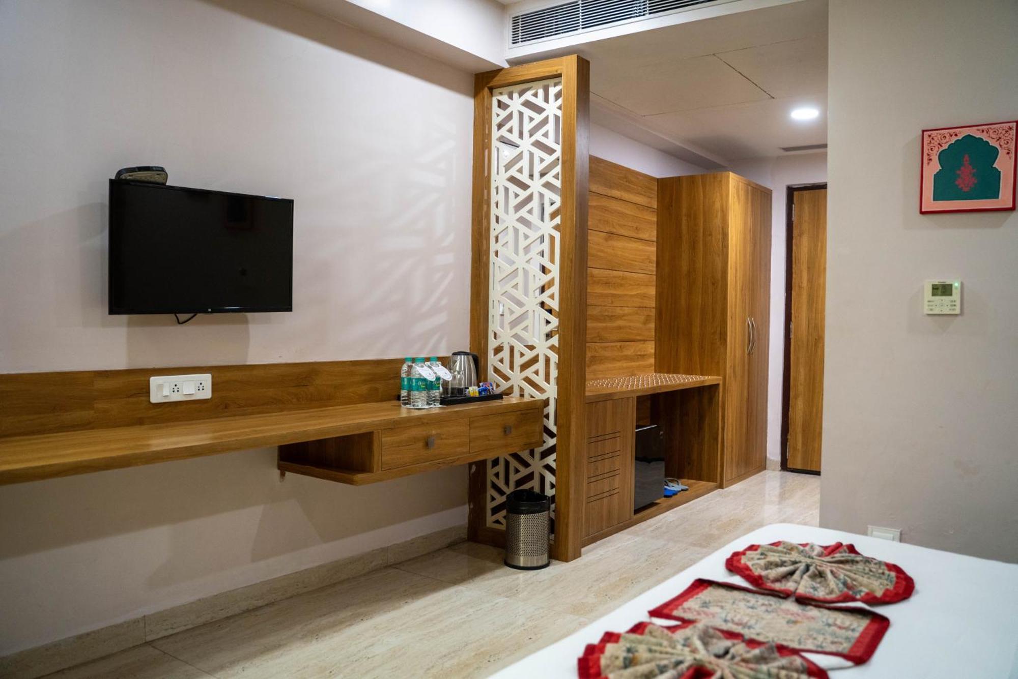 Bamboo Saa Mulberry Resort 布什格尔 外观 照片